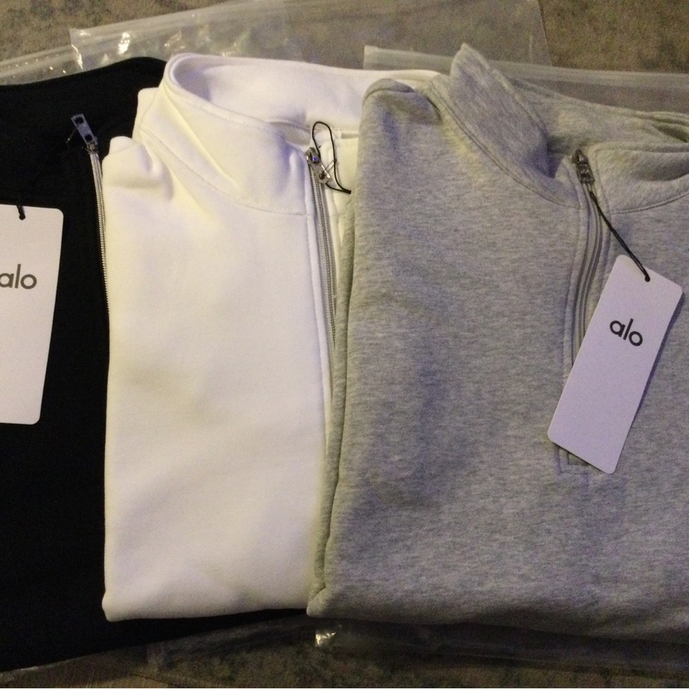 Alo Quarter-Zip Sweatshirt - Gray, White or Black Size Medium